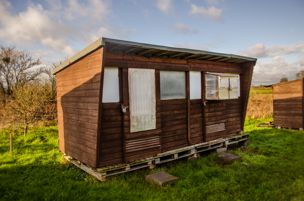 off-grid-small-house